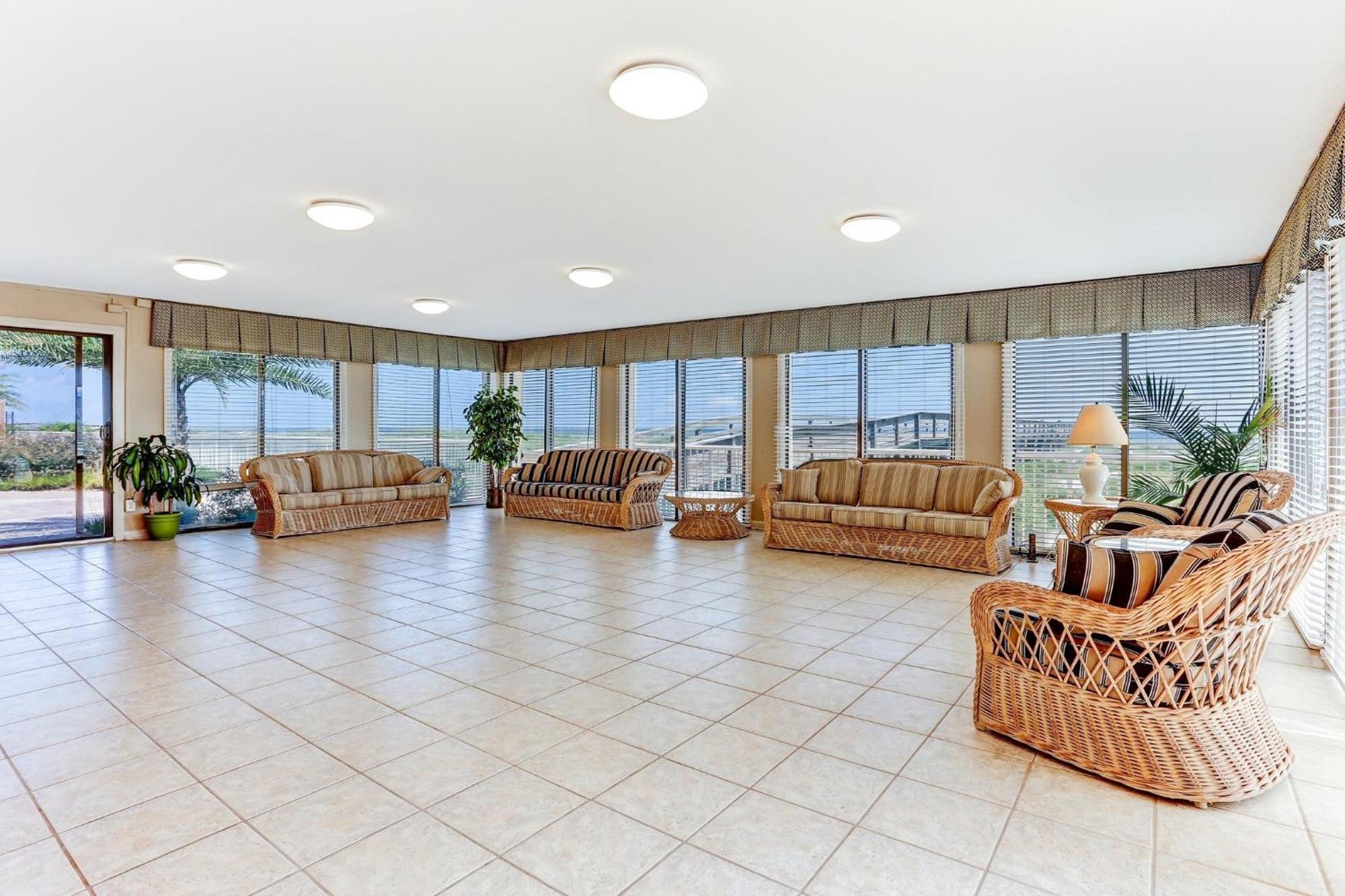 Oceanfront Condo W Balcony Amelia City Extérieur photo